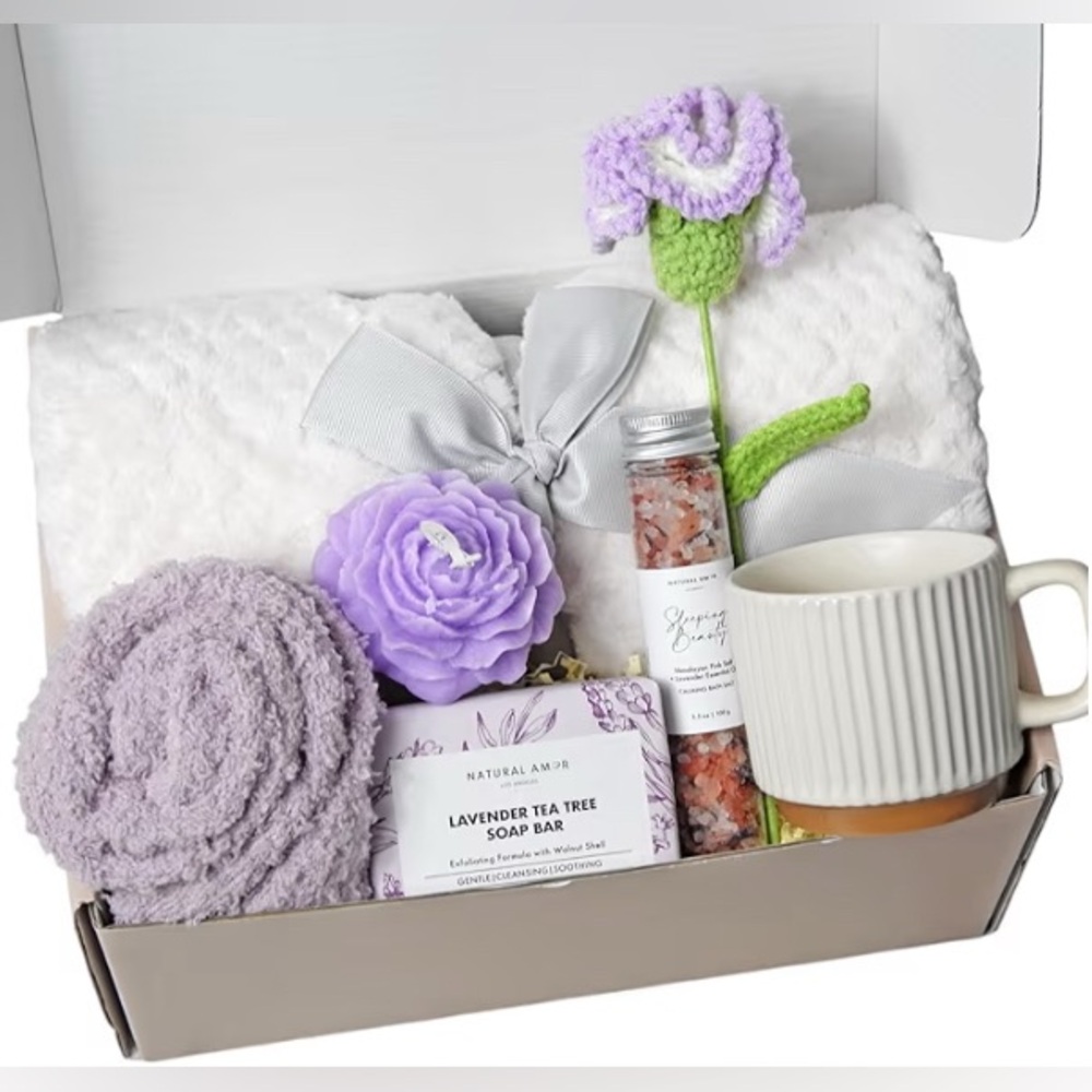 💖 Perfect Mother’s Day Gift 💖Spa Self Care Set New in Box✨